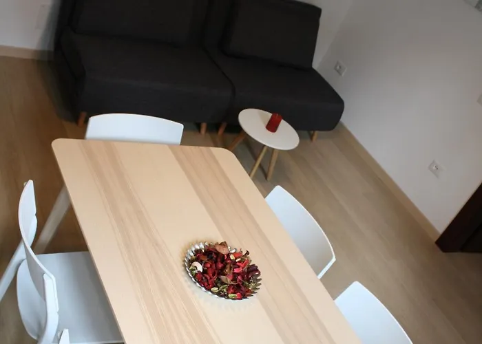 Casa Mia - No Reception ترينتو